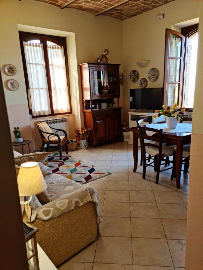 Appartamento Lago Trasimeno - Torricella Pg Екстер'єр фото